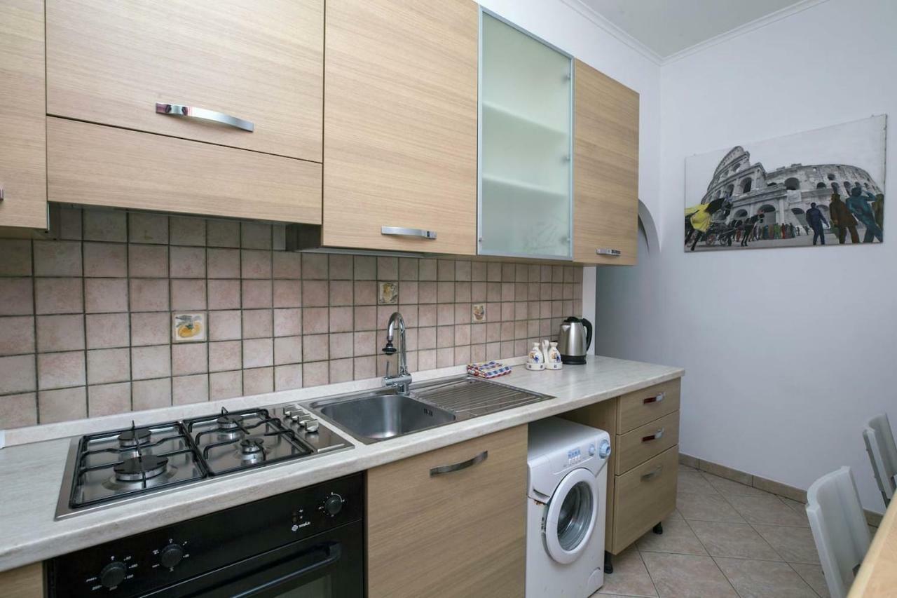 Il Cortiletto Di Via Tuscolana Roma Exterior foto
