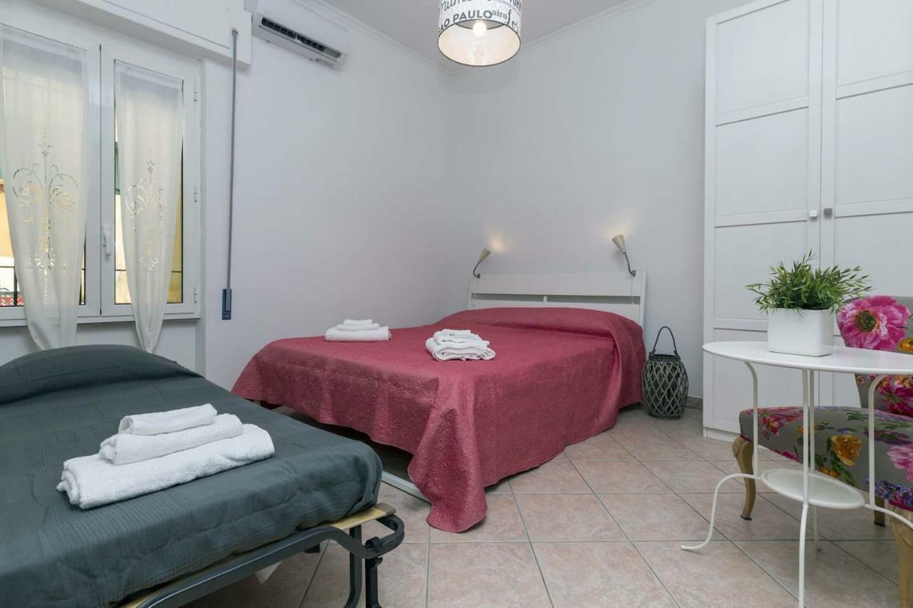 Il Cortiletto Di Via Tuscolana Roma Exterior foto