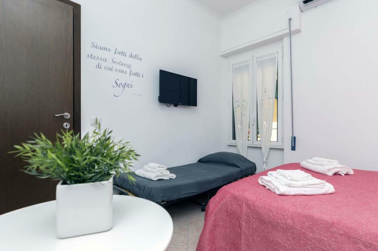Il Cortiletto Di Via Tuscolana Roma Exterior foto